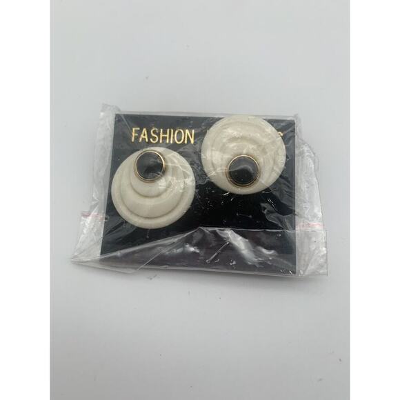 Vintage 80’s New Old Stock Bone Earrings With Removable Studs 2 In 1 Earrings - Picture 1 of 4